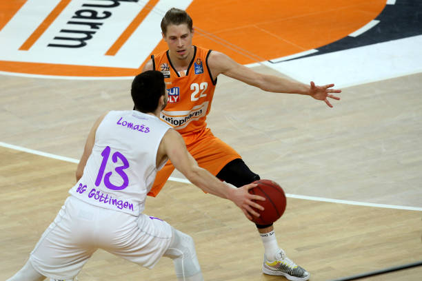 还能在关键 还能在关键