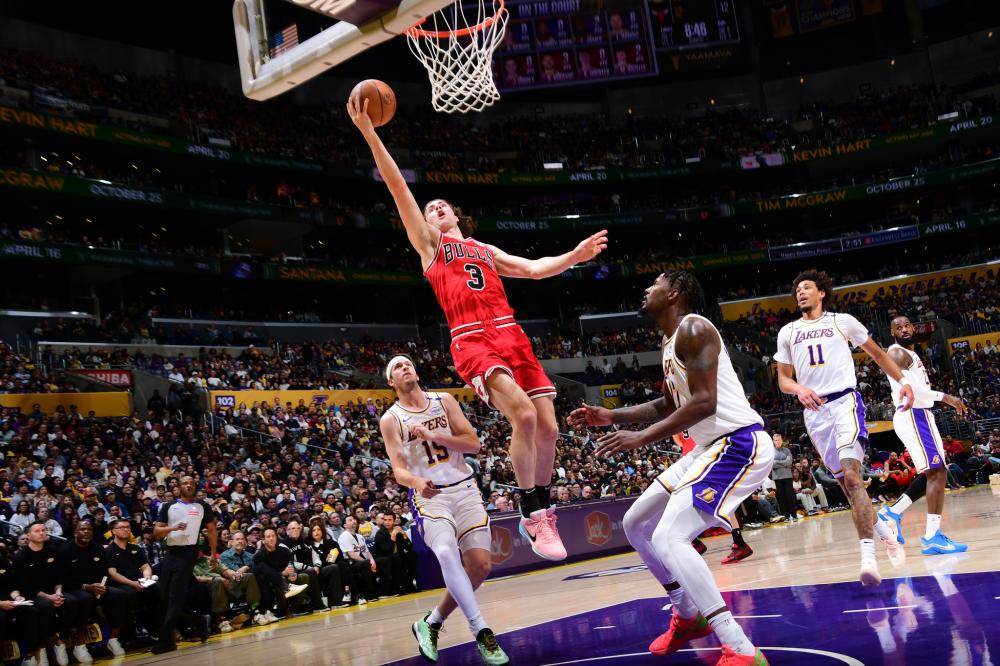 活性和财务 活性和财务