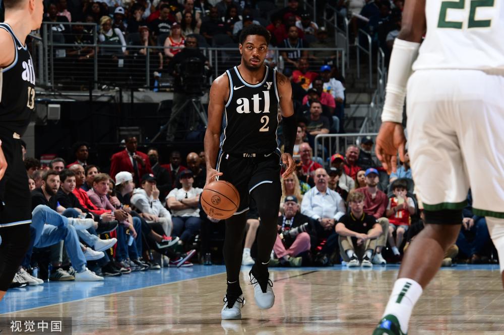 犹豫不决 犹豫不决