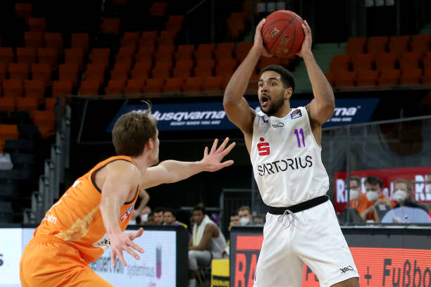 羽毛球馆利 羽毛球馆利