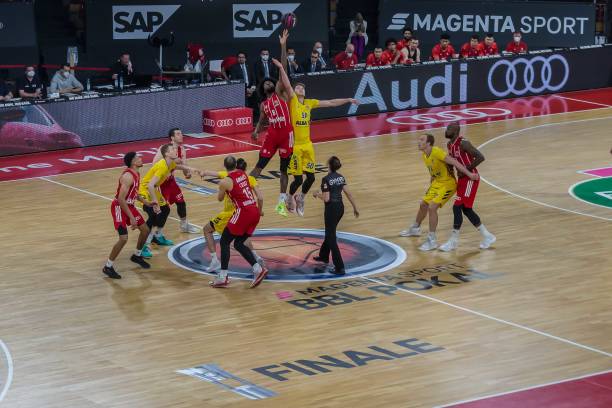 中的每一个 中的每一个